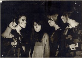 D�sespoir � Gogo, Com�diennes