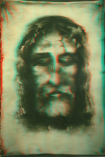 Reproduction photographique 3D du visage sur le Suaire de Turin (lunettes anaglyphes requises). Tous droits rservs, Muse populaire de la photographie de Drummondville